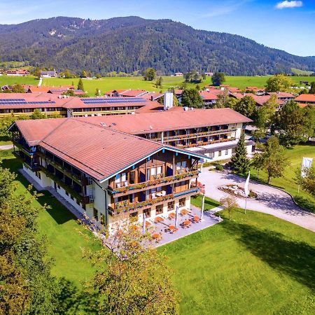 Das Wiesgauer - Alpenhotel Inzell Buitenkant foto
